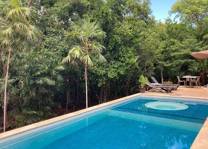 Aku-chic Newly Furbished Jungle Pool