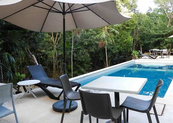 Apartamento Aku-chic Newly Furbished Jungle Pool Xetna